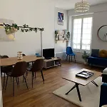 Nice Apartment In Downtown And Near The Beach