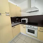Charmante Maison De Vacances Avec Piscine, Proche Plage Et Commerces - Fr-1-324A-43