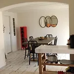 Maison Huit Couchages Classee 3 Etoiles Avec Piscine