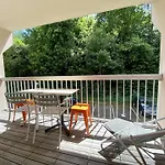 Arguin Studio Cabine Renove Coeur De Ville