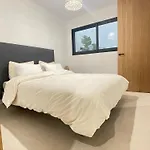 Cocon Cosy Dans La Villa Nayl