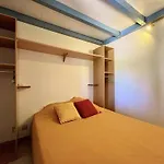 Pavillon A Gruissan Avec Piscine, Terrasse Et Parking Prive - 4 Couchages - Fr-1-229-889