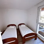 Magnifique Villa Face Au Golf Avec Piscine Au Sel