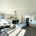 Appartement Elegant Et Raffine, De Haut Standing