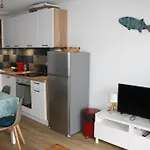 Appartement 50 M De La Plage Et Terrain De Tennis