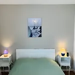 3 Pieces Centre Ville, 400M Plage, Wifi