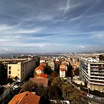 Bel Appart Moderne A Endoume Avec Vue Mer, Pour 4 Pers