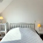 Maison Recente A Quiberon, 4 Pieces, 77M², Quartier Calme, Proche Commerces, Jardin, Veranda. - Fr-1-478-164