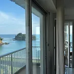 Appartement Pied Dans L'Eau - La Comtesse