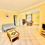 Canet Plage Maison De Vacances 2 Chambres Et Jardin
