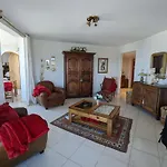 T4 Spacieux Avec Terrasse Et Vue Panoramique, Parking Inclus - Fr-1-250-286