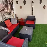 Appartement Avec Terrasse En Plein Centre-Ville