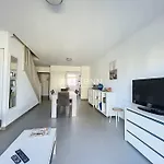 3180-Maison Dans Une Residence Avec Piscine