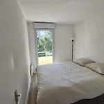 Beautiful Apartment With Pool In Touques