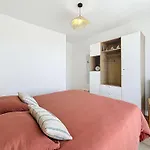 Appartement Cosy Avec Balcon, Port De Granville, 2 Pers. - Fr-1-361-550