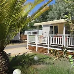 Mobil-Home De Charme Avec Deux Terrasses