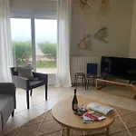 Vue Exceptionnelle En Front De Mer, 8 Personnes