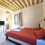Villa D'Exception, 5 Chambres, 20M Plage, Spa.