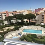 Studio Renove Avec Piscine Et Garage, A 600M De La Plage Et 200M Du Port - Cap D'Agde - Fr-1-249-404