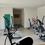 Chuck Location