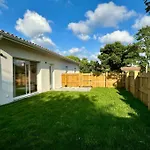 Villa A Deux Pas Du Lac