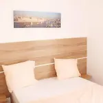 Ideal Apartment For 4 By Marseille Airport
