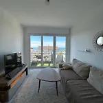 Appartement Traversant Vue Mer Et Etang
