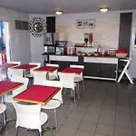 Brit Hotel Essentiel Sete / Balaruc
