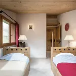 Chalet Moderne Avec Grands Espaces, Garage Et Wifi - Fr-1-304-131
