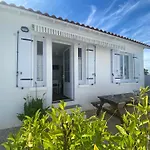 Charmant T2 Avec Terrasse Privee, A 600M Plage Et Commerces, La Tranche-Sur-Mer - Fr-1-22-278