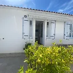 Charmant T2 Avec Terrasse Privee, A 600M Plage Et Commerces, La Tranche-Sur-Mer - Fr-1-22-278