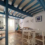 Maison De Village Avec Charme A 100M De La Plage Au Coeur De Collioure - Fr-1-309-264