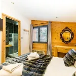 Homency - Chalet La Biche