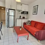 Joli T2 Avec Place De Parking A 2 Pas De La Plage