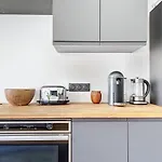Appartement Lumineux - Vue Notre-Dame De La Garde - Les Freres De La Loc'