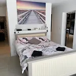 Petit Paradis
