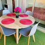 Agreable Appartement Aux Capellans Avec Loggia, Wifi Et Parking