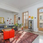 Amazing! Very Large Apartment Ideally Located