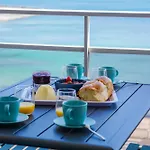 -Mave Mai- Magnifique T3 Surplombant La Mer