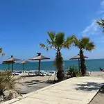 Joli T2 Climatise Avec Cour Privee Et Parking, A 500M Plage Et Port - Saint Cyprien - Fr-1-793-2