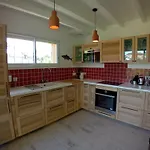 Maison Moderne A 200M De La Plage Avec Jardin Et Terrasse, 3 Chambres Pour 6 Personnes - Fr-1-239-1049