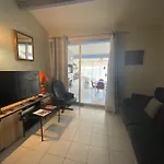 Charmant T2 Avec Terrasse, Clim, Parking Et Wifi - Fr-1-503-155