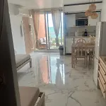 Appartement En Front De Mer