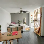 Studio 2Min De La Plage Et Parking Prive