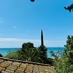 La Terrasse De L'Equinoxe