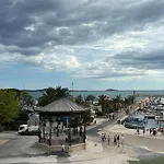 Appartement 70M2 Port De Sanary Vue Mer