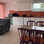 Comfortable Apartment Close To The Sea