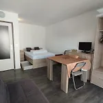 Studio At The Foot Of The Beach With Sea View