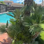 La Perle Rare
