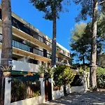 Charmant T3 Au Milieu Des Pins, Terrasse Sud, Vue Mer, Plage A Pieds, Fibre Et Garage Prive Inclus